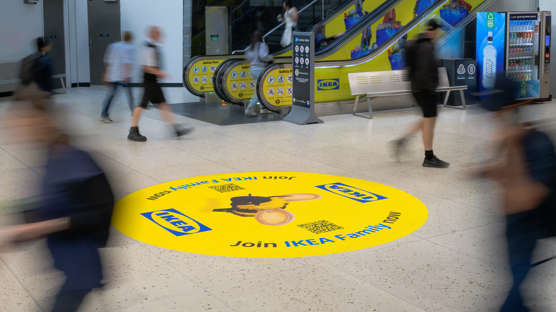 NZ_Transit-Hubs__0013_IKEA Britomart Takeover_Decal